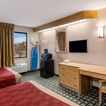 Econo Lodge Inn & Suites Peoria Illinois Eksteriør billede