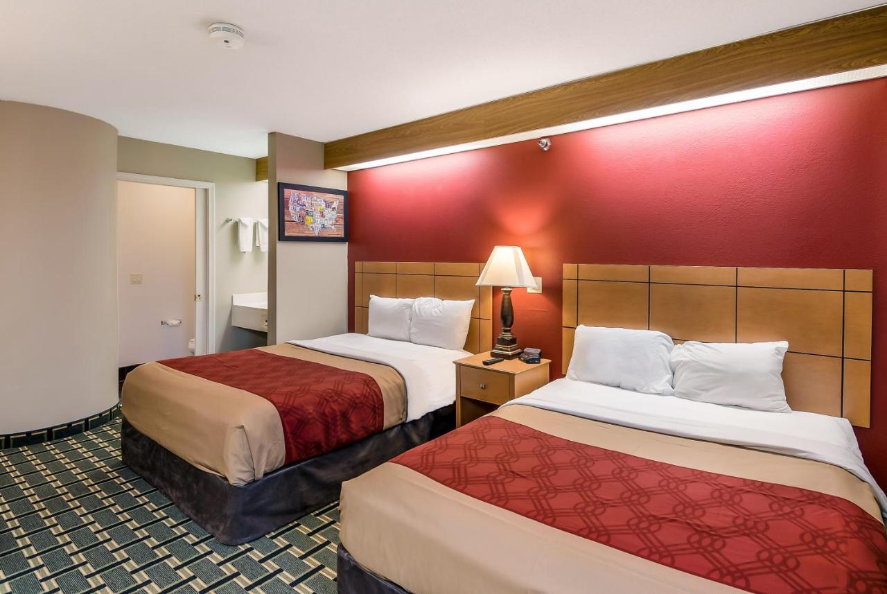 Econo Lodge Inn & Suites Peoria Illinois Eksteriør billede
